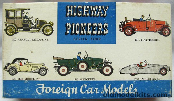 Revell 1/32 1913 Mercedes Highway Pioneers, H54-89 plastic model kit